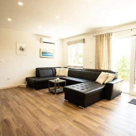 Holiday home Buky House