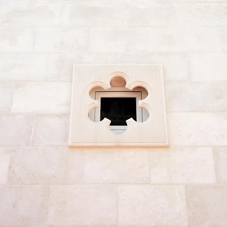 Buky House * Sumartin