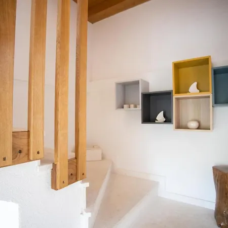 Holiday home Buky House Sumartin